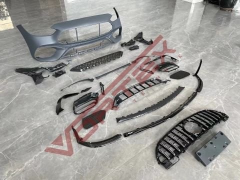 Mercedes C-Serisi W206 2021-2024 C63 AMG Body Kit