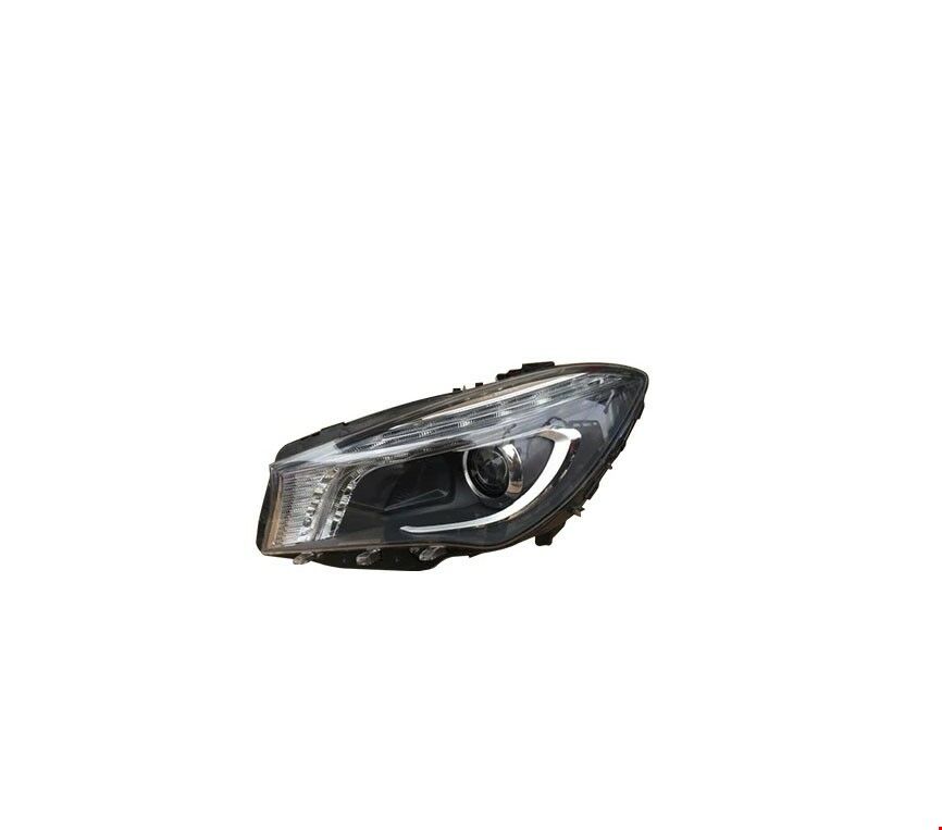 ÖN FAR SOL ( XENON ) W117 CLA 2013