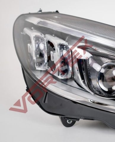 Mercedes C-Serisi W205 2014-2018 Halofen farlı araçlar için Facelift 2019-2021 Multibeam Led Far Dönüşüm Seti